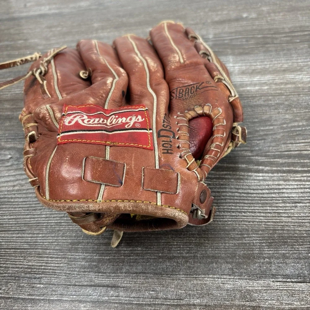 Rawlings has signs